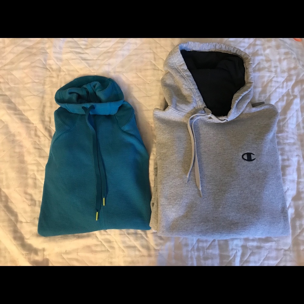 *********Champion Hoodie